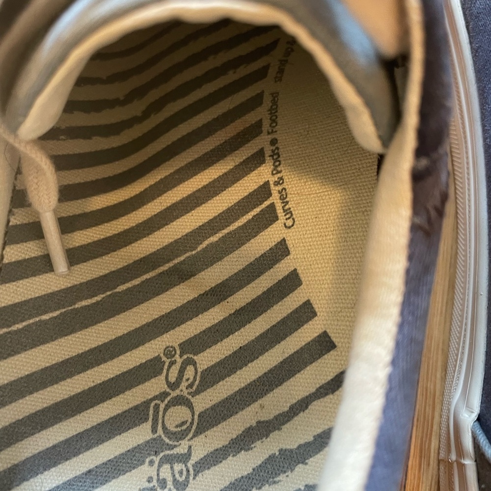 Taos Footwear Blue and Cream Sneakers - Picture 7 of 13